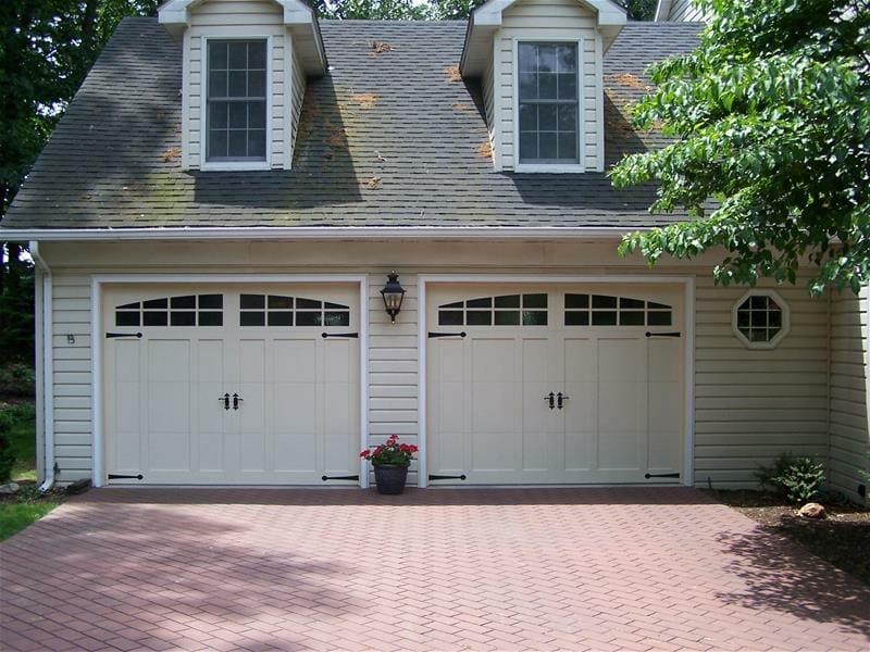 5600-garage-doors