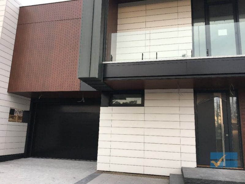 Contemporary Garage Doors